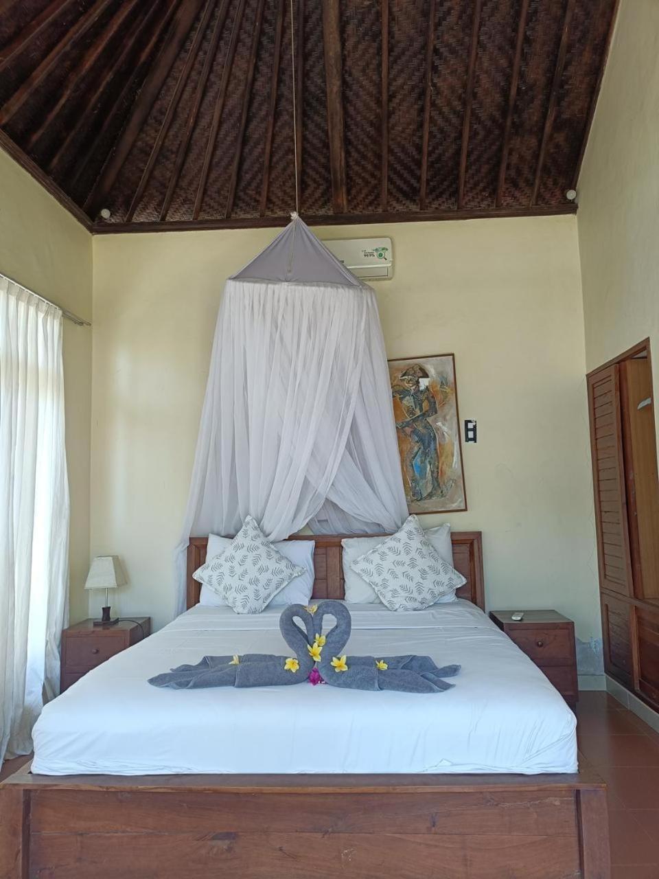 Putra'Lebah Amed Guest House Kültér fotó