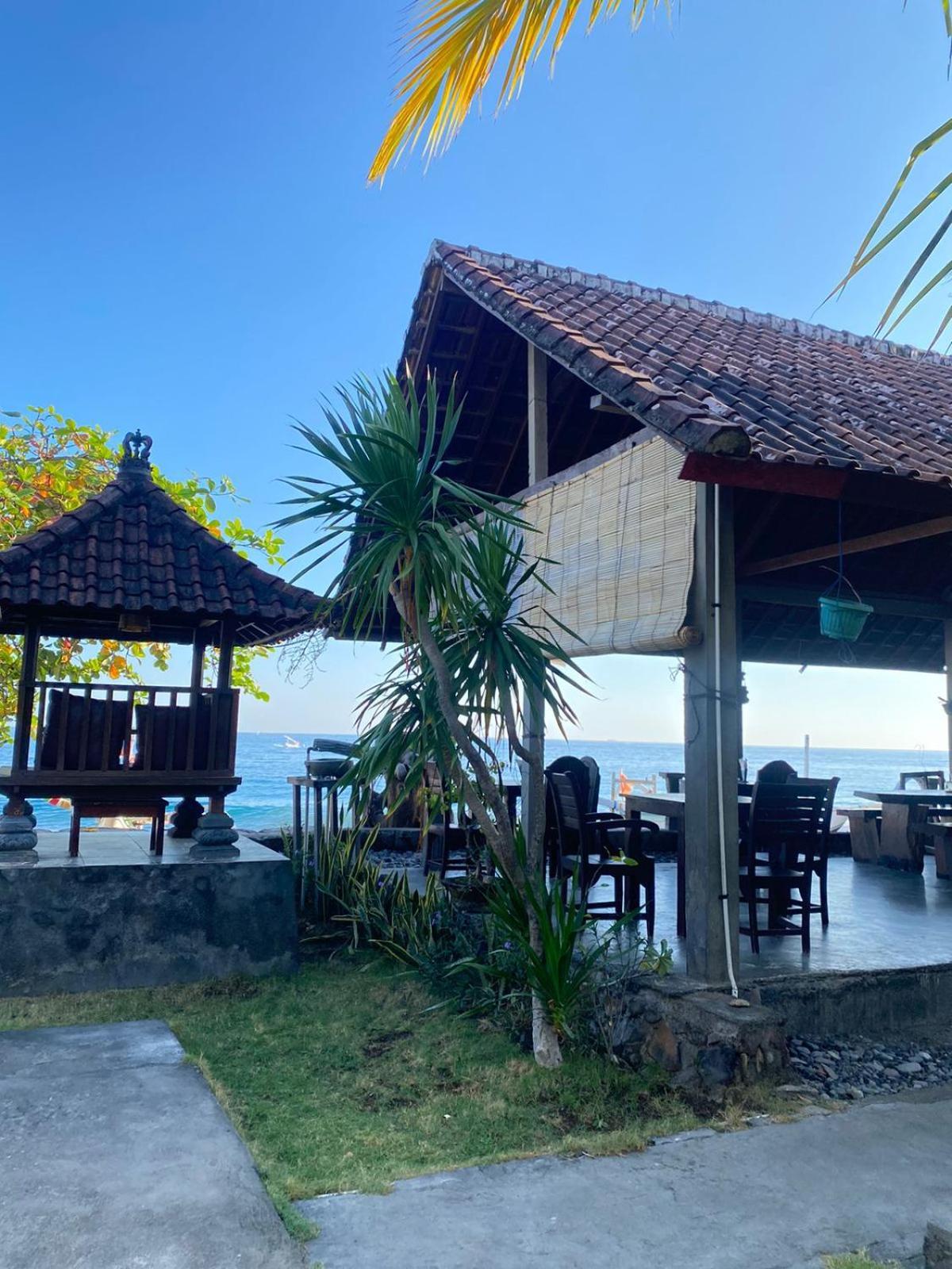 Putra'Lebah Amed Guest House Kültér fotó