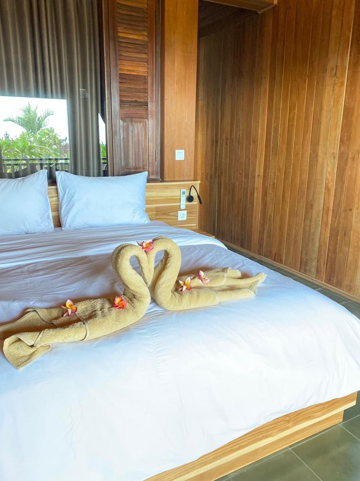 Putra'Lebah Amed Guest House Kültér fotó
