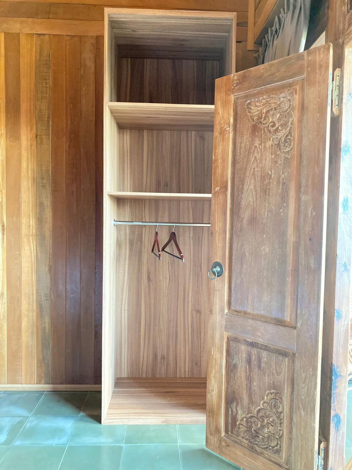 Putra'Lebah Amed Guest House Kültér fotó