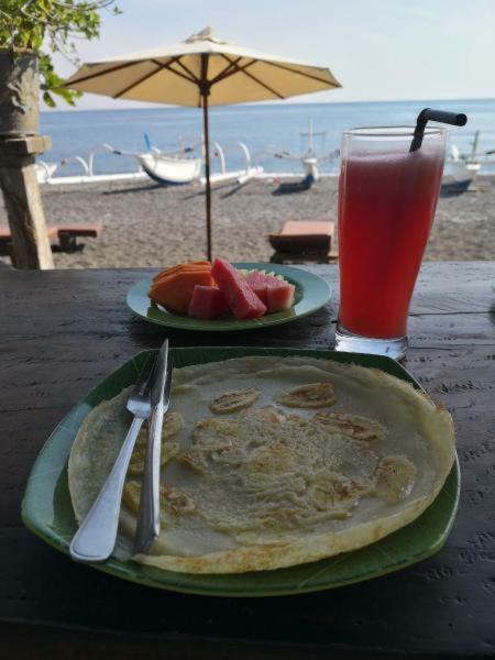 Putra'Lebah Amed Guest House Kültér fotó